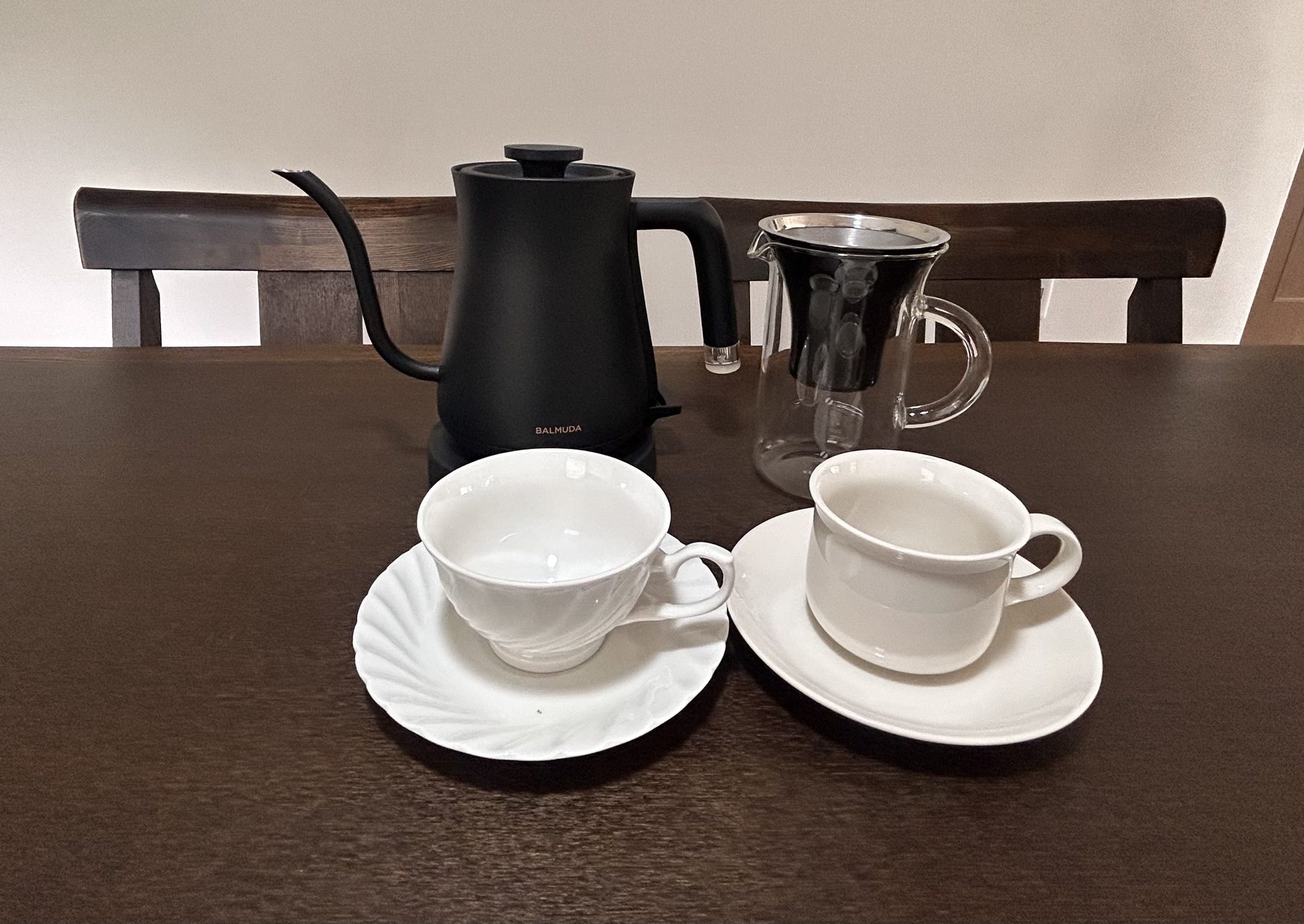 電子ケトル／コーヒードリッパー、コーヒーカップ2種×各3